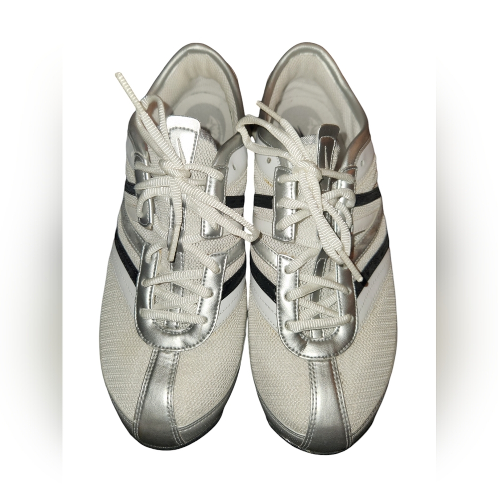 Nike Shox size 8.5 Ladies